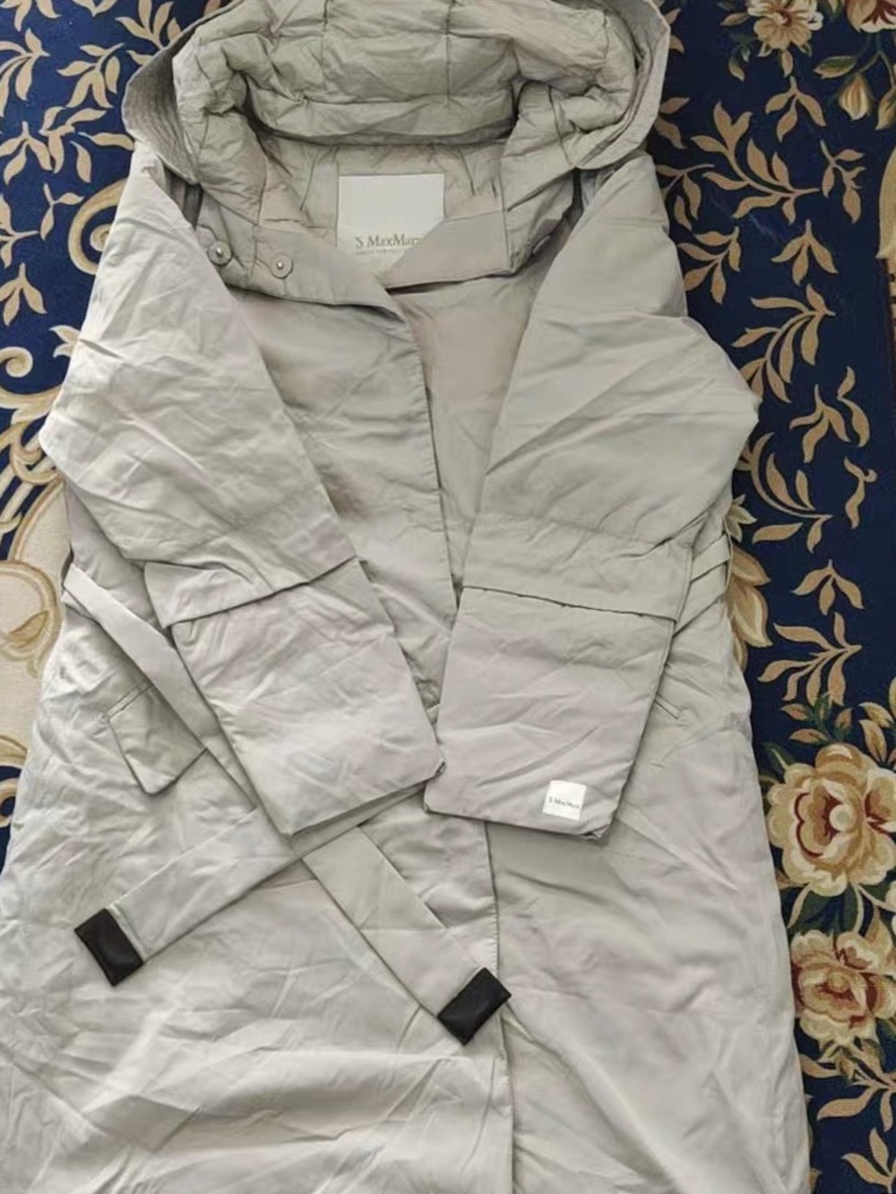 MaxMara Light Gray Hooded Belted Puffer Coat